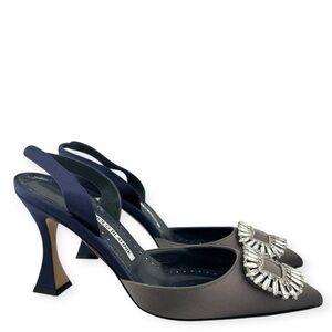 Manolo Blahnik Prietasli 90 Embellished Pumps